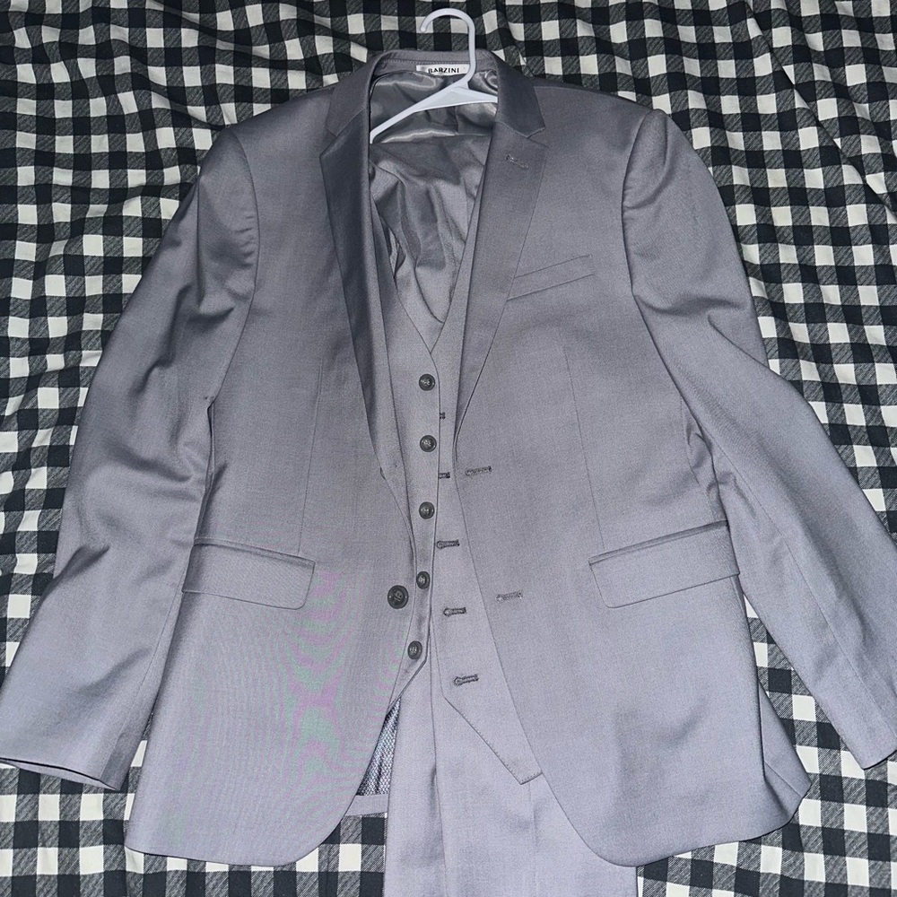 Men's Gray Suit by Barzini